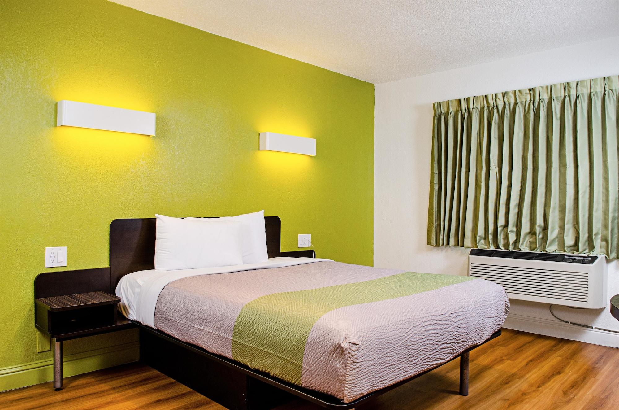 Motel 6-Modesto, Ca - Downtown Luaran gambar