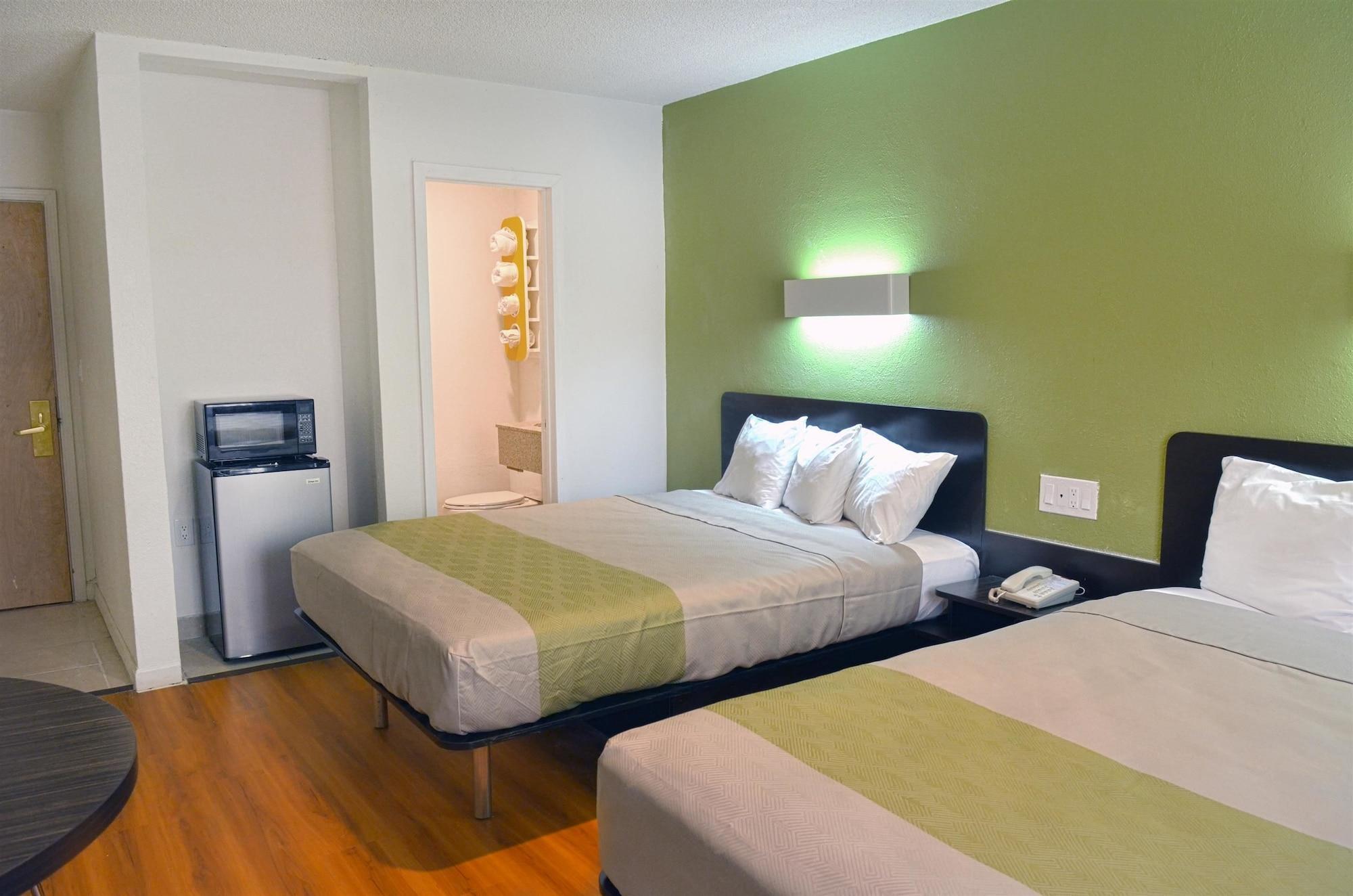 Motel 6-Modesto, Ca - Downtown Luaran gambar