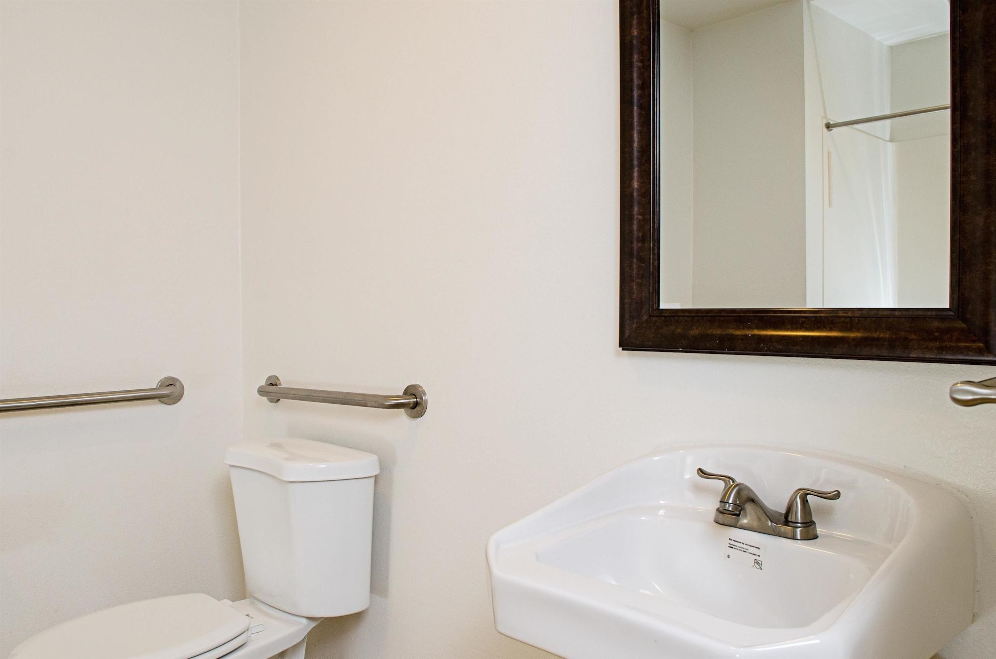 Motel 6-Modesto, Ca - Downtown Luaran gambar